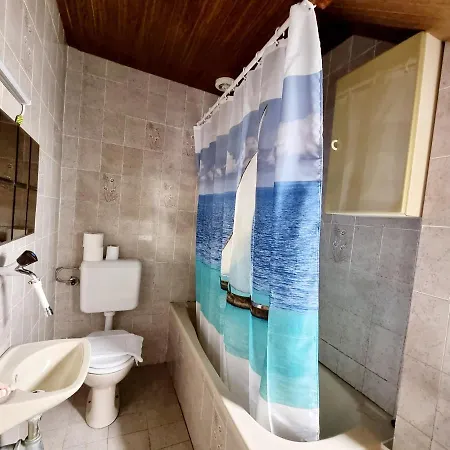 Old Dolphin House By The * Piran