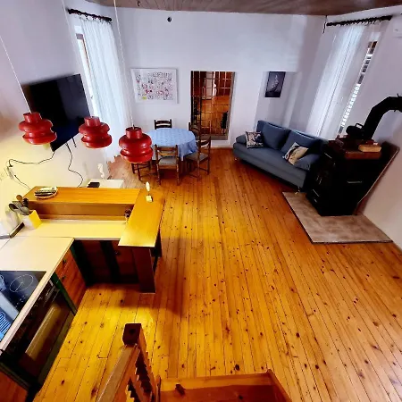 Old Dolphin House By The