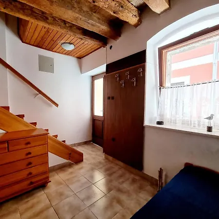 Old Dolphin House By The Appartement Piran