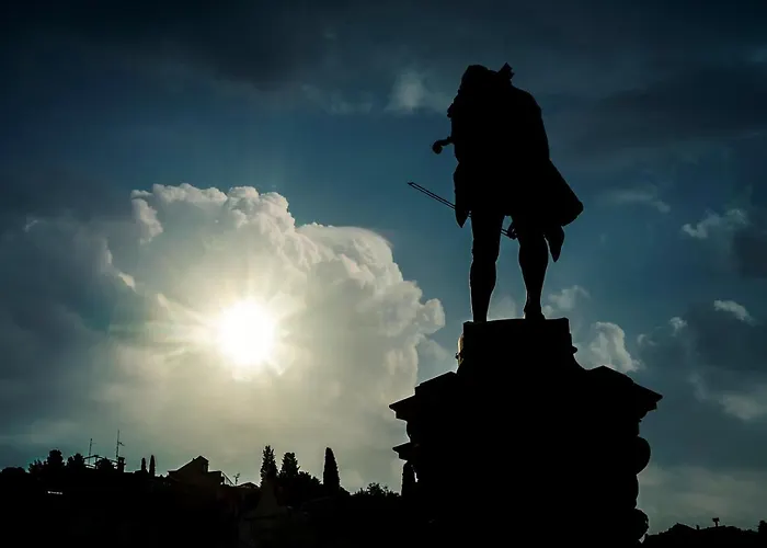 Old Dolphin House By The شقة *