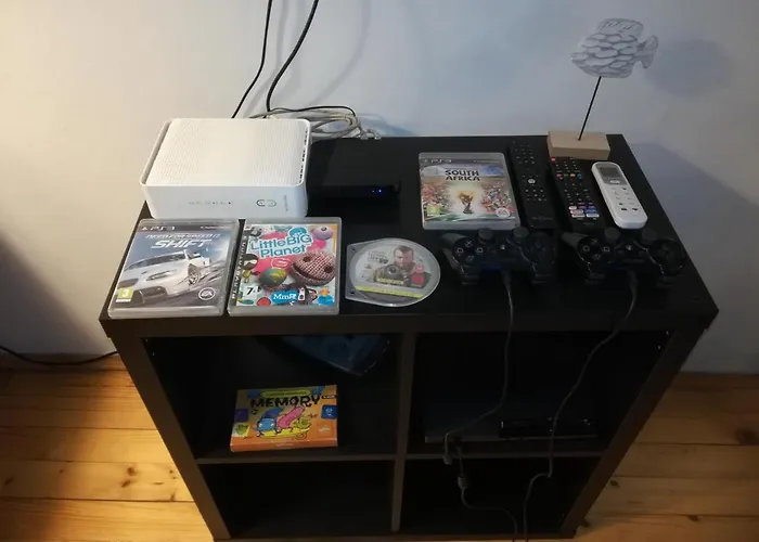 Old Dolphin House By The * Piran